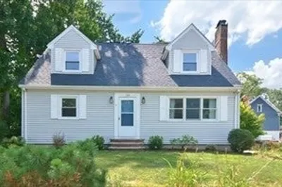 165 Cottage St 1
