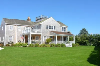 10 Brant Point Road 1