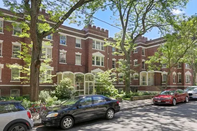 6 Arlington St #31
