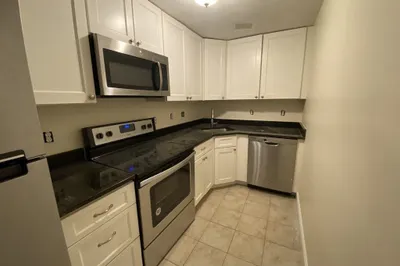217 Kent St #7