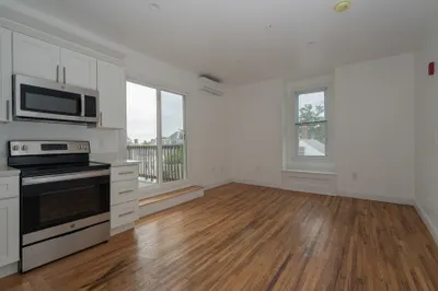 11 Park St #11