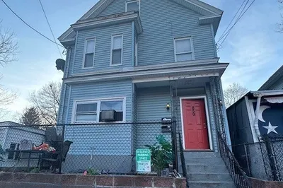 859 Lawrence St 1