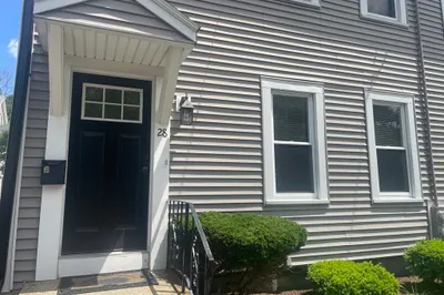 28A Hall Place #28A