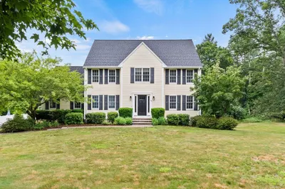 34 River Edge Rd 1