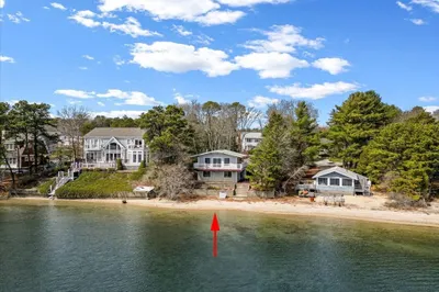 62 Scarlet Drive 1
