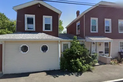 20-24 Lake Street 1