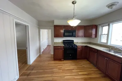 262 Hilldale Ave #1