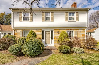49 Tatham Hill Rd 1