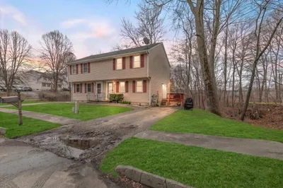 38 Twin Brooks Cir #38