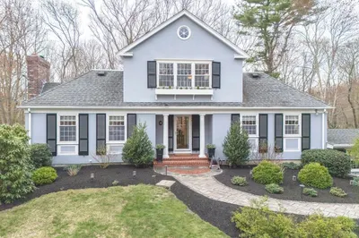 4 Evergreen Lane
