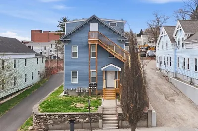 34 Irving St 1