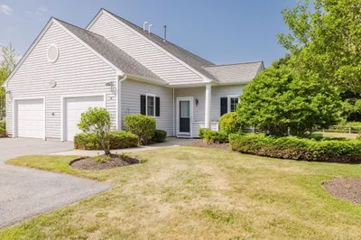 32 Village Way #32 1