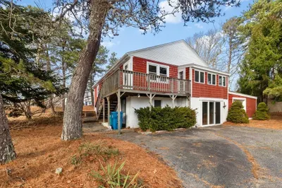 30 Berkeley Drive 1