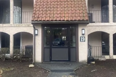 685 Oak Street #19-6 1