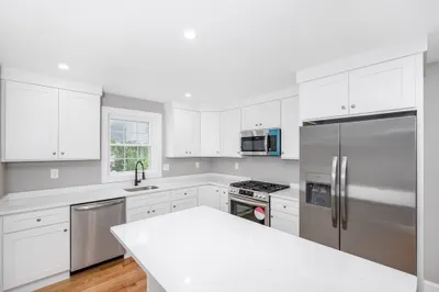 216 Vane St #2 1
