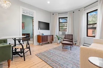 81 E Brookline St #3
