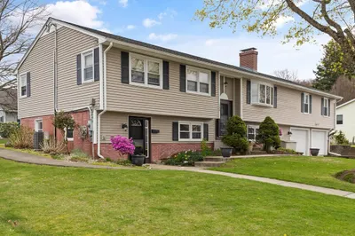 136 Derby St 1