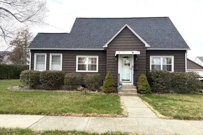 22 Felicia St
