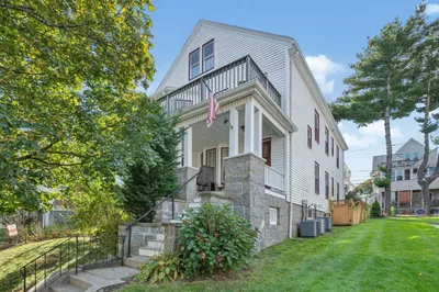 28 Fletcher St #3