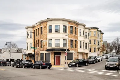 1810 Dorchester Ave #5 1