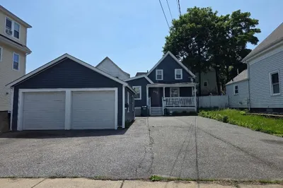 75 Marianna St 1