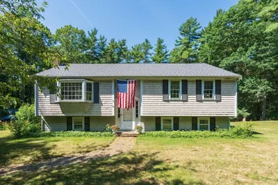 88 Upland Rd 1