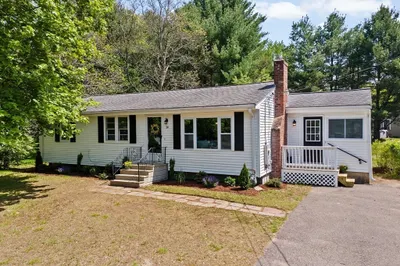 14 Chandler Ave