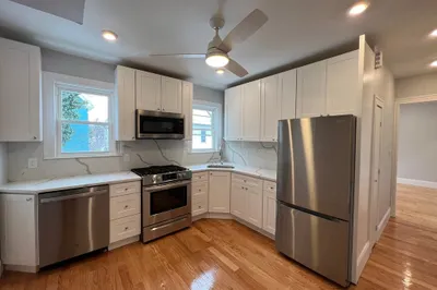 11 Burnham St #2