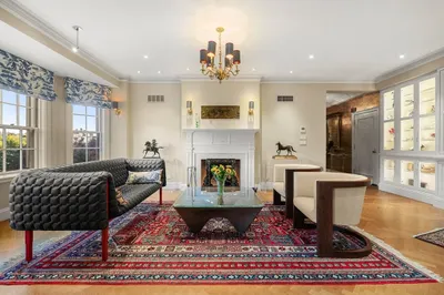 90 Commonwealth Ave #15