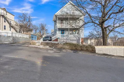 31 Ripley St #3