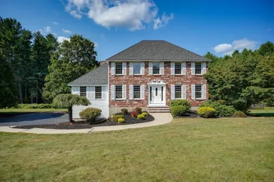 78 Highland St 1