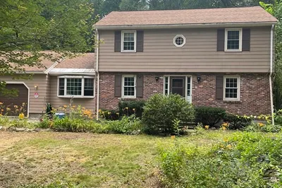 30 Cathy Rd 1