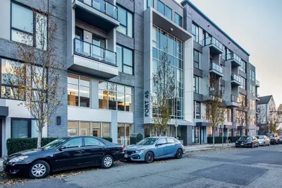 45 W 3rd St #309