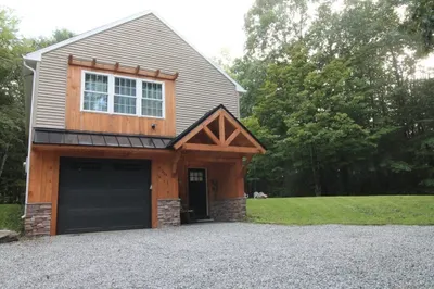 219 Owls Nest Ln