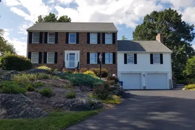 21 Julia Connors Drive 1