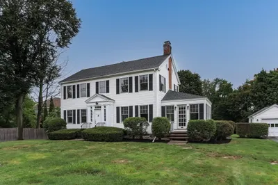 595 Prospect St 1