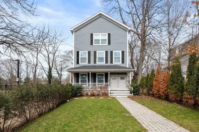 19 Oakdale St #2