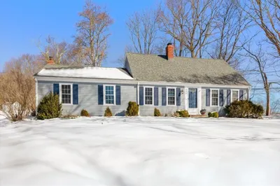 296 Country Way 1