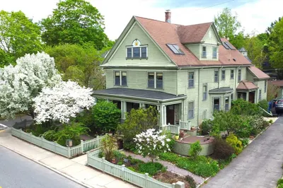 40 Pond Street #2 1
