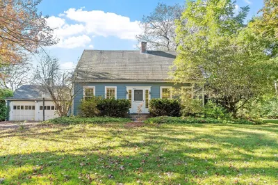 44 Wildwood Ave 1