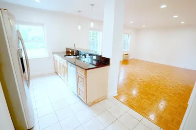 27 Commonwealth Ave #3