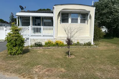 17 Lydia Drive