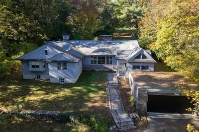 589 Brush Hill Road 1