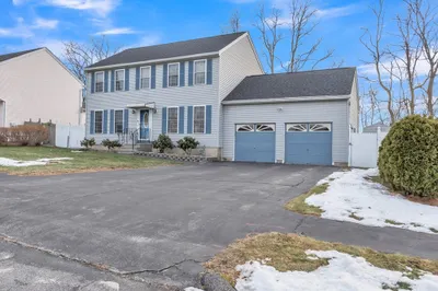 8 Modred Court 1