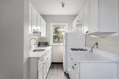 47 Appleton St #1
