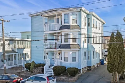 237 Jefferson Ave 1