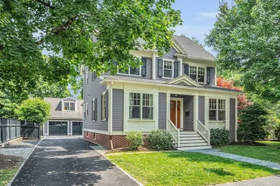 65 Everett St