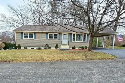 56 Marita St 1