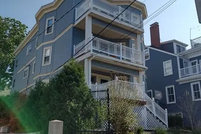 933 East Broadway #1 1