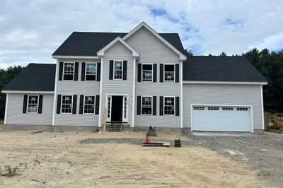 216 Hampshire Rd 1